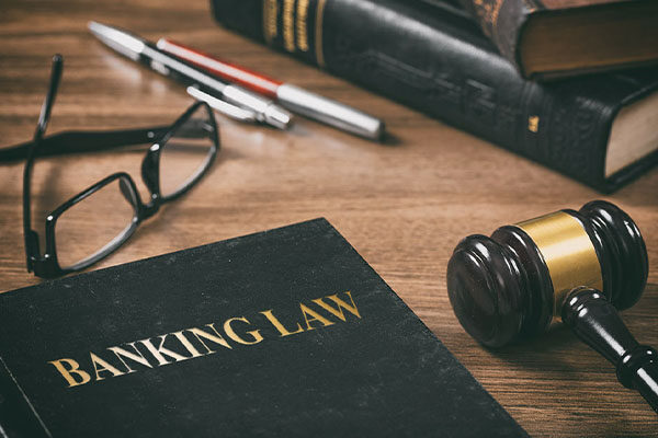 layanan hukum perbankan